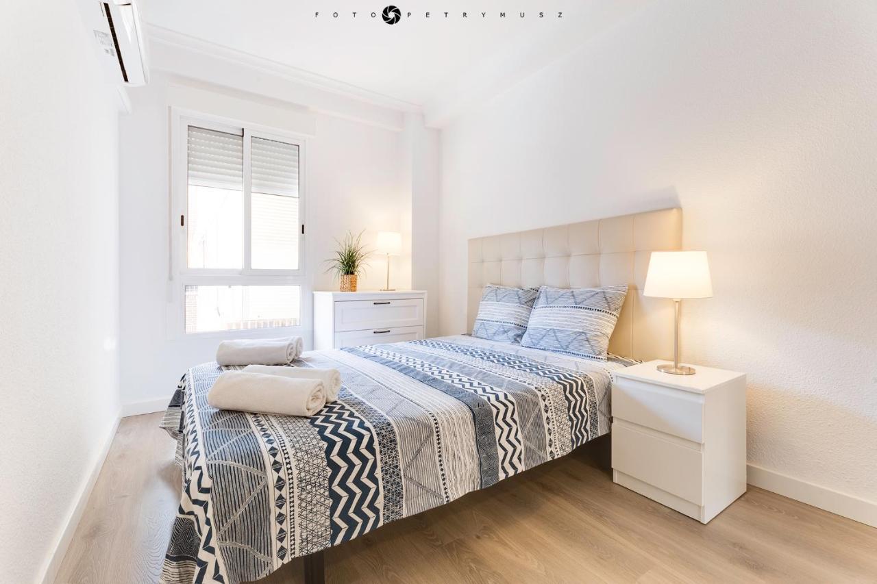 Marina Alicante Apartment - City Center Ngoại thất bức ảnh